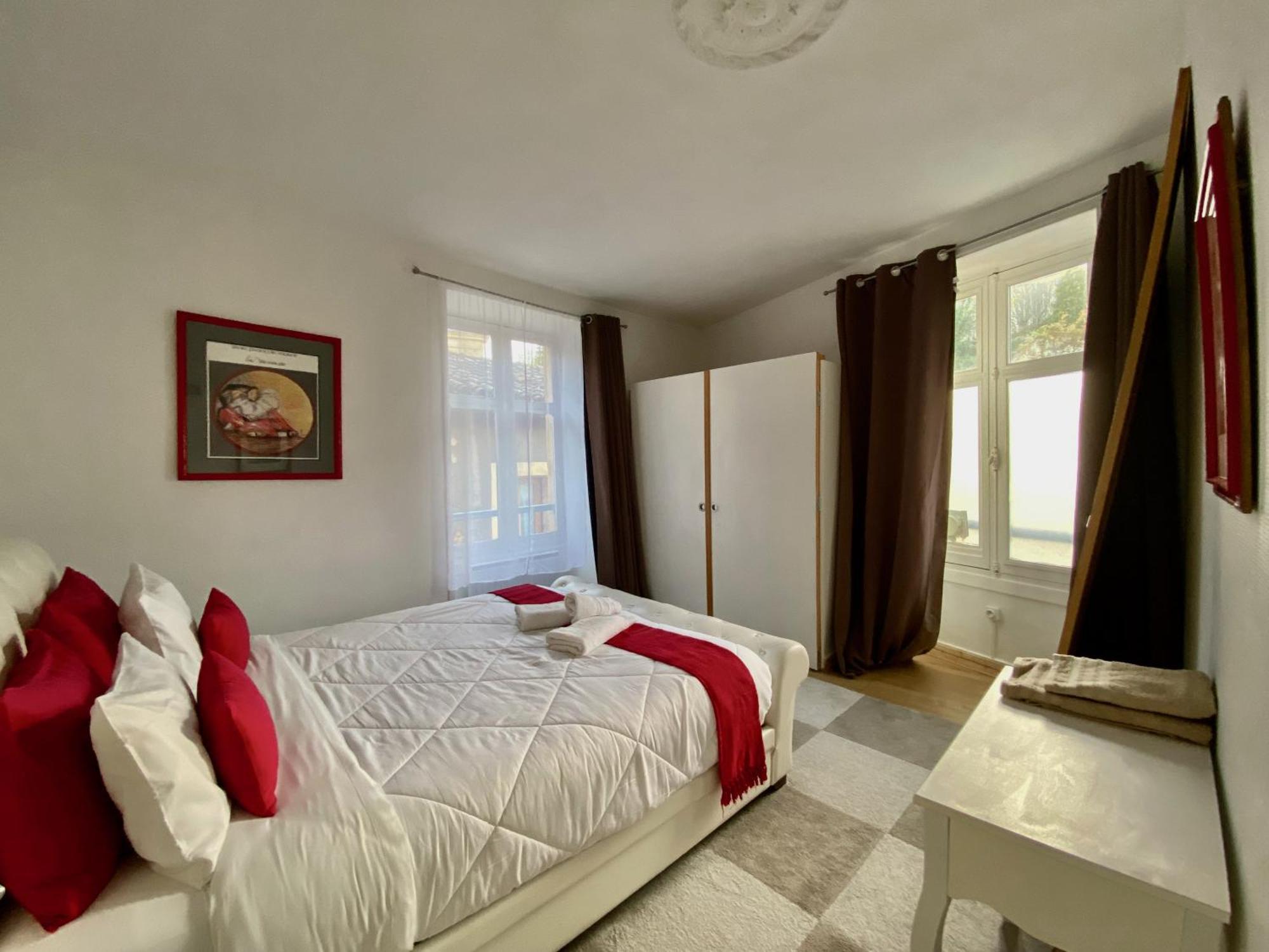 Franreal, 4 Appartements Сарла-ла-Канеда Екстериор снимка